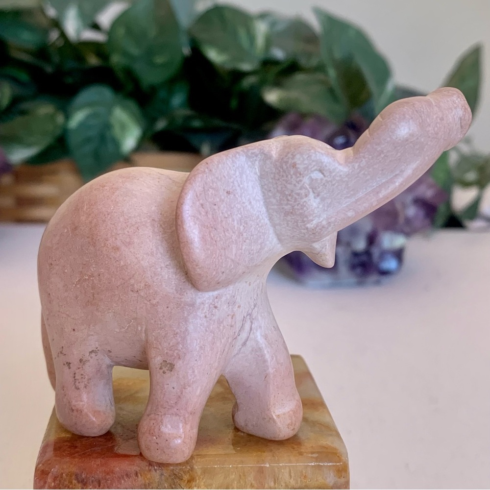 Soapstone Hand Carved Elephant Figurine Stone Carving Animal Statue Figure 4.2"